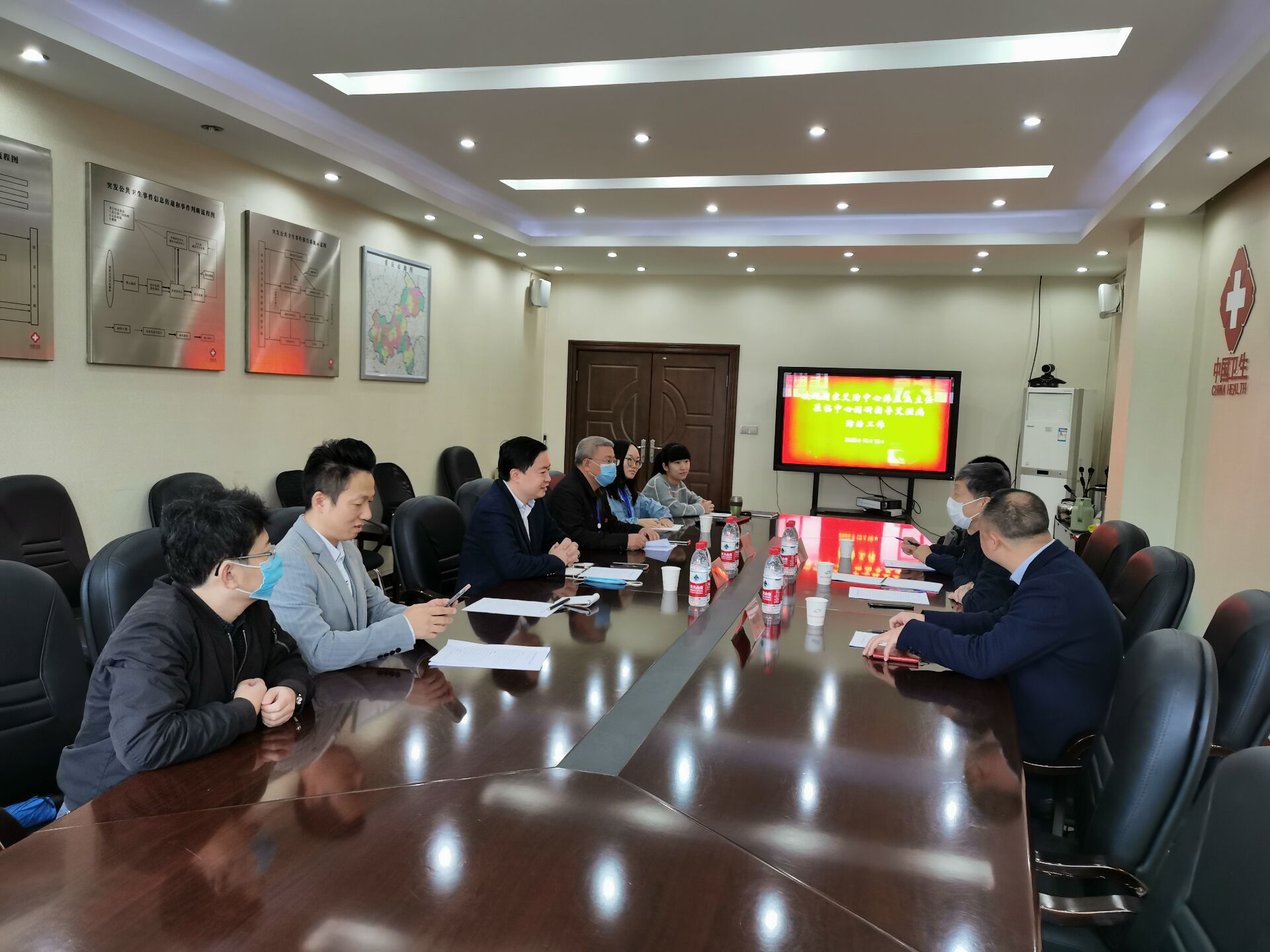 国家艾防中心韩孟杰主任对重庆市沙坪坝区艾滋病防治工作开展调研